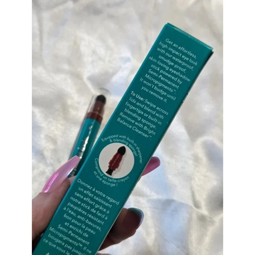 Thrive Infinity Waterproof Eyeshadow Stick - Tai (warm cranberry matte)